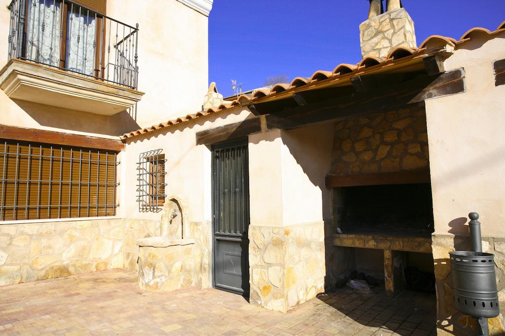 Alojamientos Rurales La Fuente Villalba de la Sierra Exteriér fotografie